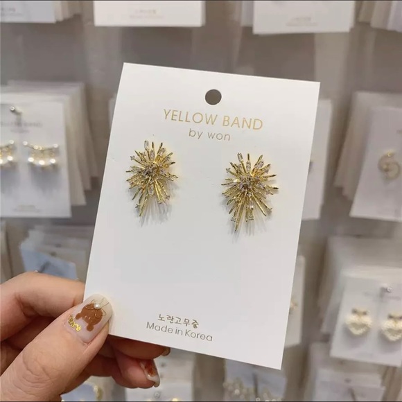 New Firework Stud Earrings - Picture 6 of 6